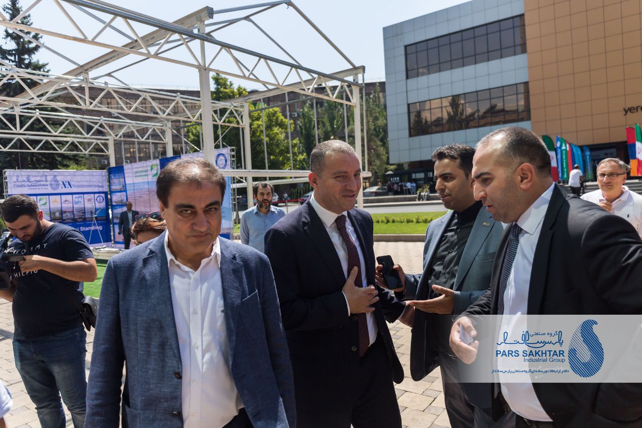 hoto reportage// The first day presence of Pars Sakhtar Industrial Group’s agro-industry sector in the exhibition entitled “Presentation of Investment Package and Export Capabilities of Iranian Free Zones” held in Armenia