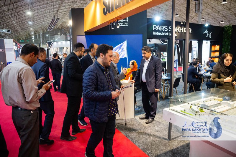 گزارش تصویری – سری دوم// سومین روز حضور “صنایع معدنی و فولادی گروه صنعتی پارس ساختار”  در نمايشگاه تبریزمتافو   💎شرکت های صنایع فولاد شهریار تبریز، ذوب نورد توانارام، معدنی فرنارام و بازرگانی آشنارام از شرکت های زیر مجموعه گروه صنعتی پارس ساختار تا روز یکشنبه  ۲۷ مهرماه از ساعت ۱۴ الی ۲۱ در محل مرکز نمایشگاه های دائمی تبریز، سالن امیرکبیر، میزبان بازدید کنندگان محترم هستند.