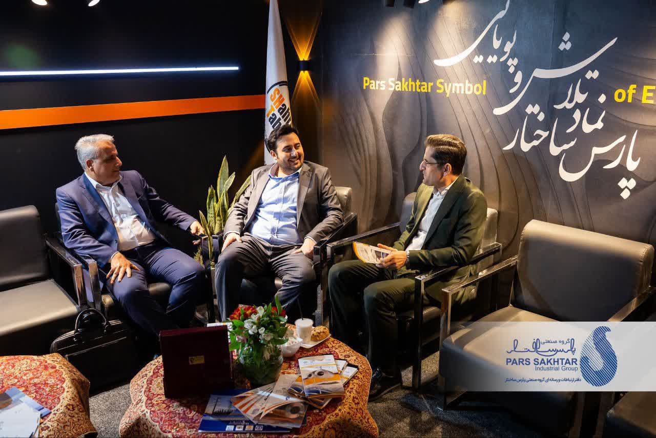 گزارش تصویری//دومین روز حضور صنایع معدنی و فولادی گروه صنعتی پارس ساختار در بیست و دومین نمايشگاه بين المللى متالورژی ایران متافوـ سری دوم